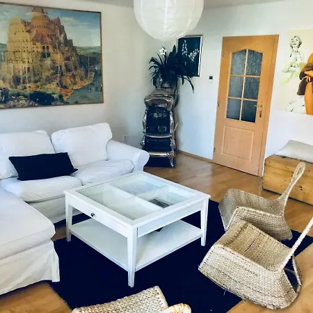 Apartment Budyne *